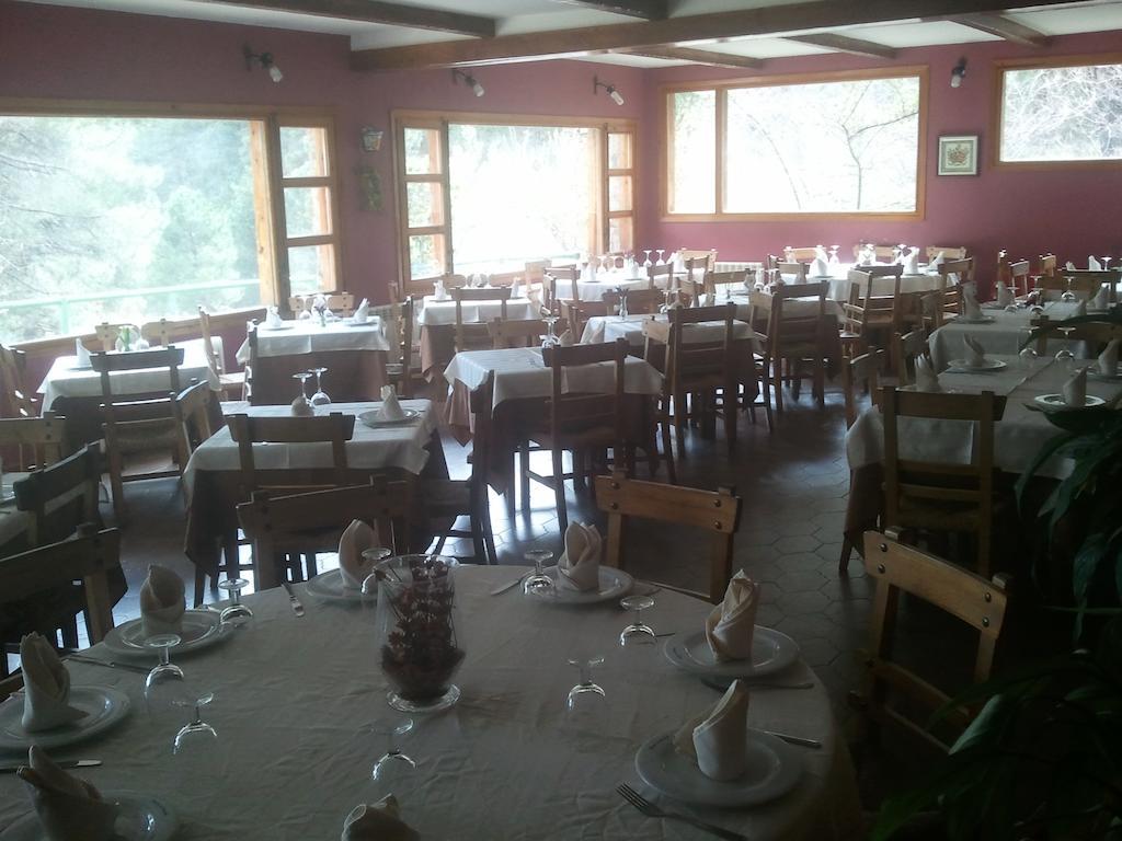 Hostal-restaurante Fogón De Gredos Guisando